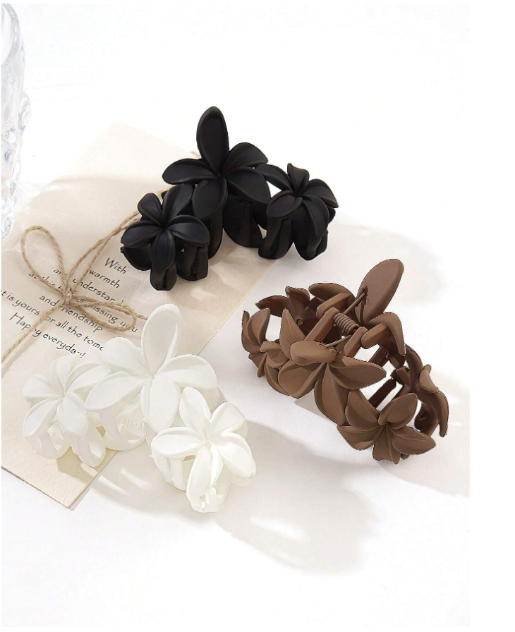 3pcs Flower Hair Claw Clips.