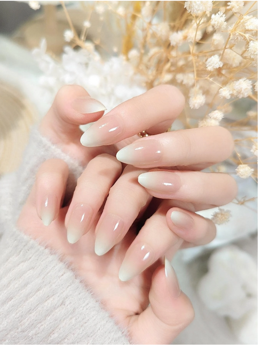 24pcs Minimalist Sexy Gradient Short Almond-Shaped Press-On Nails For Women