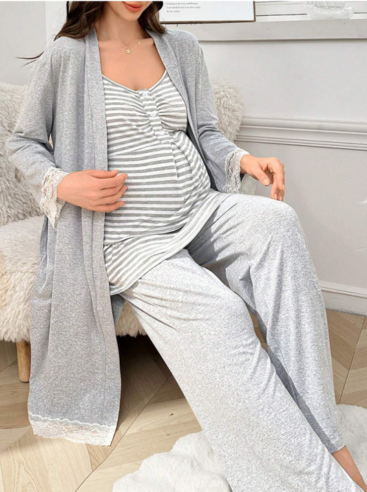 Women Maternity With robe