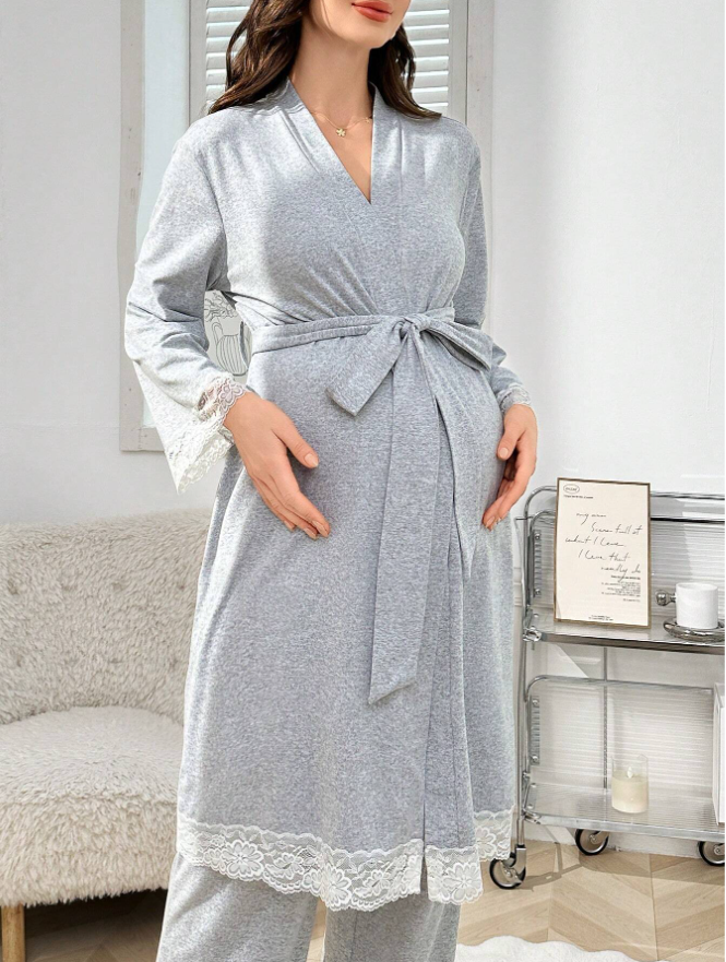 Women Maternity With robe