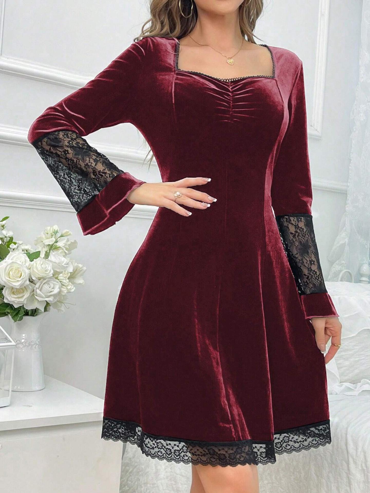 Ladies Velvet Sleepwear Dress With Lace Splicing