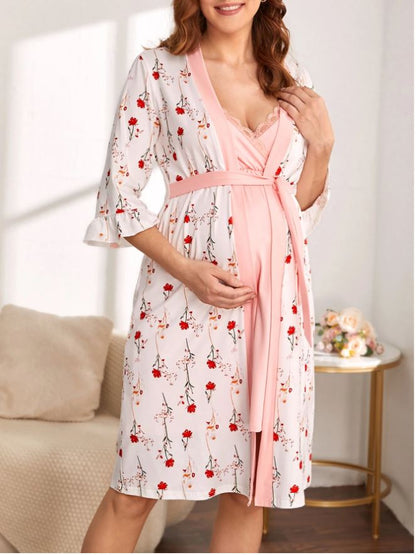 Women Maternity with rob