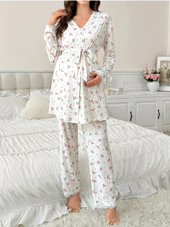 Women Maternity With robe