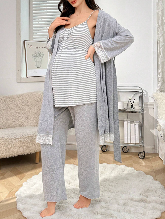 Women Maternity With robe