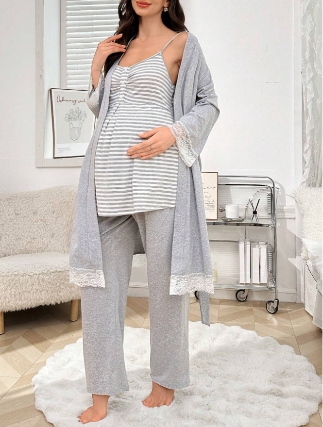 Women Maternity With robe