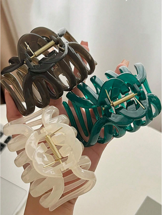 3pcs Women's Large Size Jelly Color Lightweight Plastic Hair Claw Clip